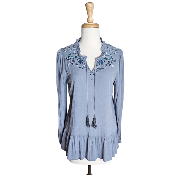 Knox Rose Blue Gray Long Sleeve Embroidered Peplum Top Size Small - Picture 3 of 9